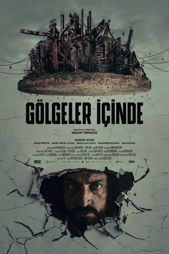 Gölgeler İçinde