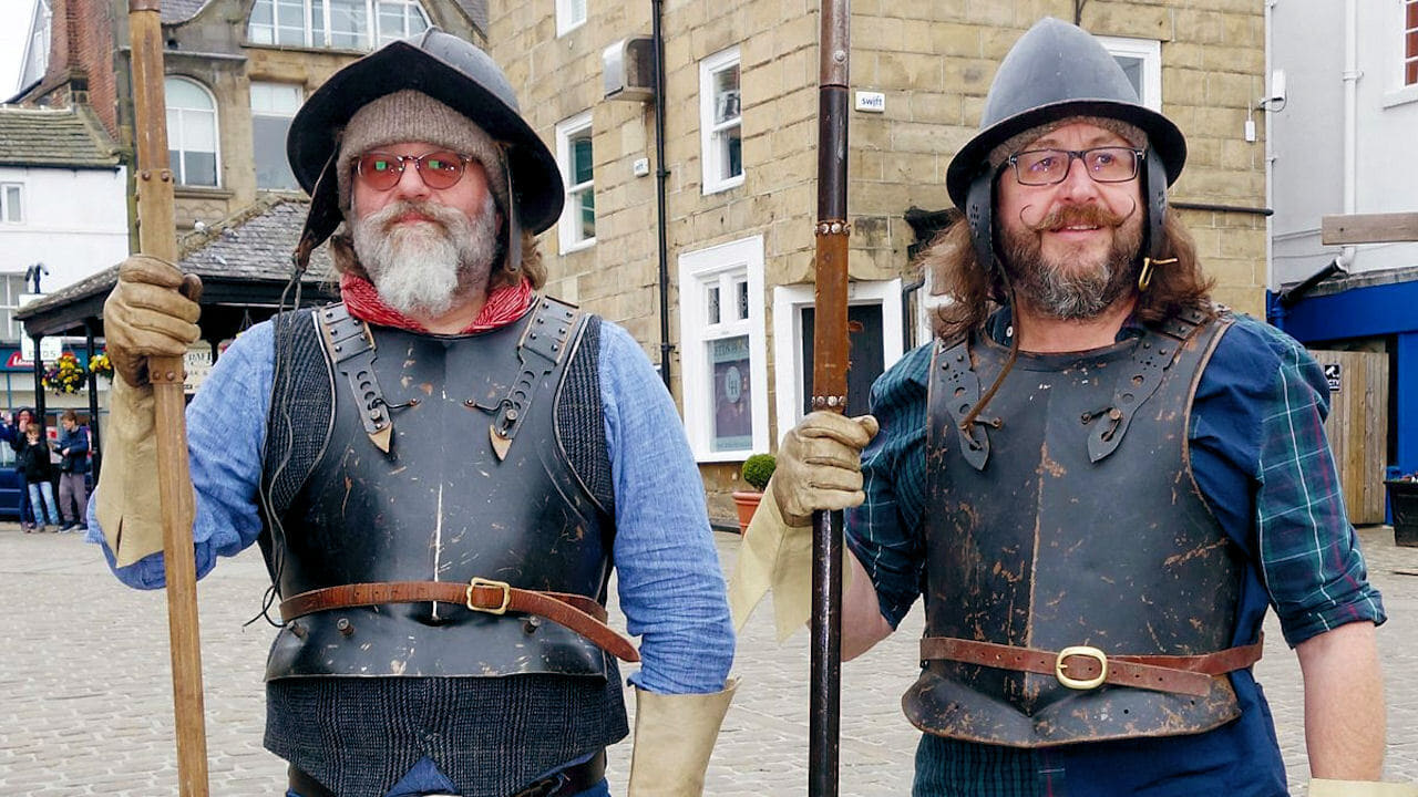 The Hairy Bikers: Pubs That Built Britain