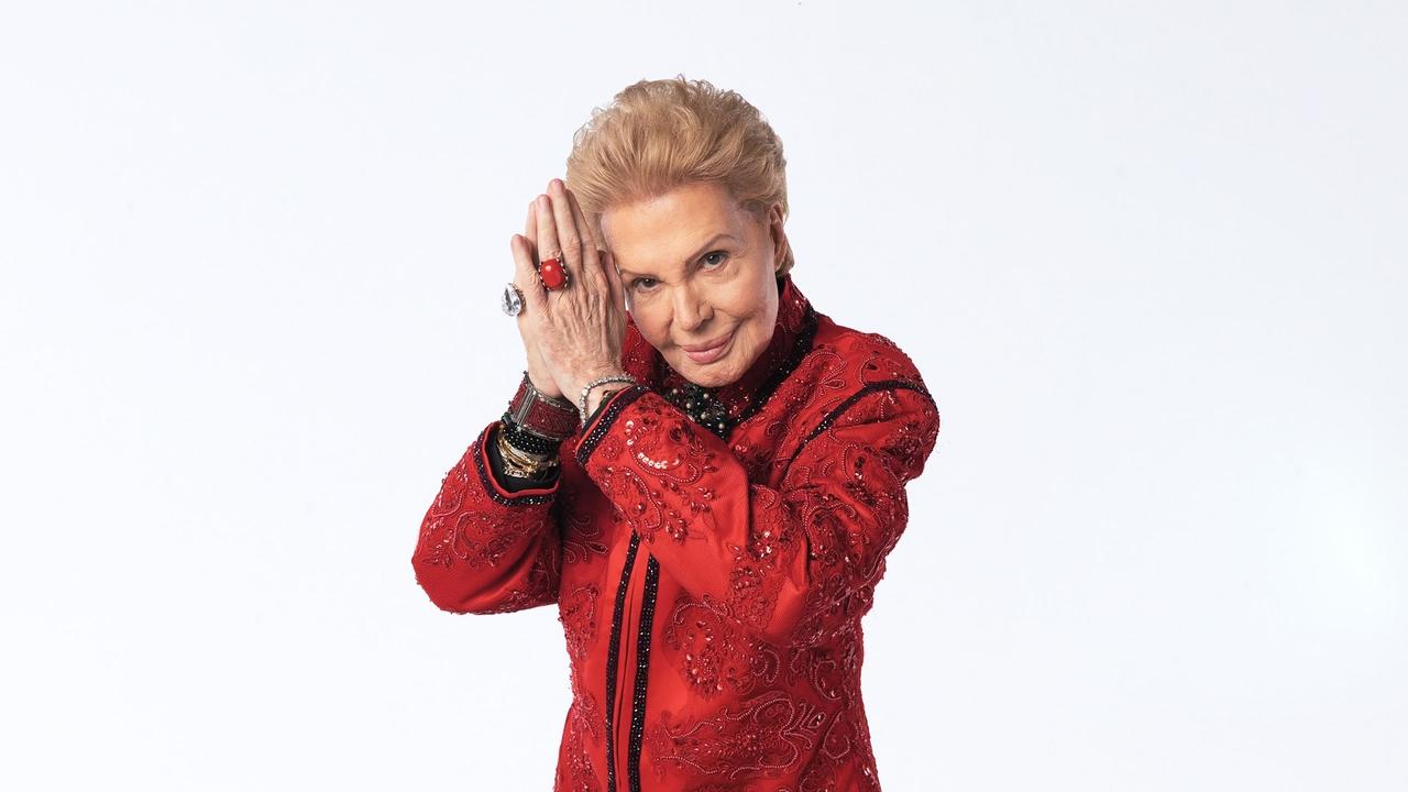 Mucho Mucho Amor: The Legend of Walter Mercado