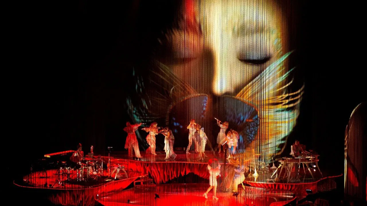 Björk: Cornucopia