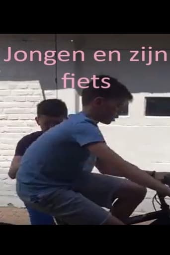 Jongen en zijn fiets