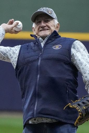 Mr. Baseball, Bob Uecker