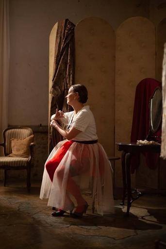 Watch La Traviata