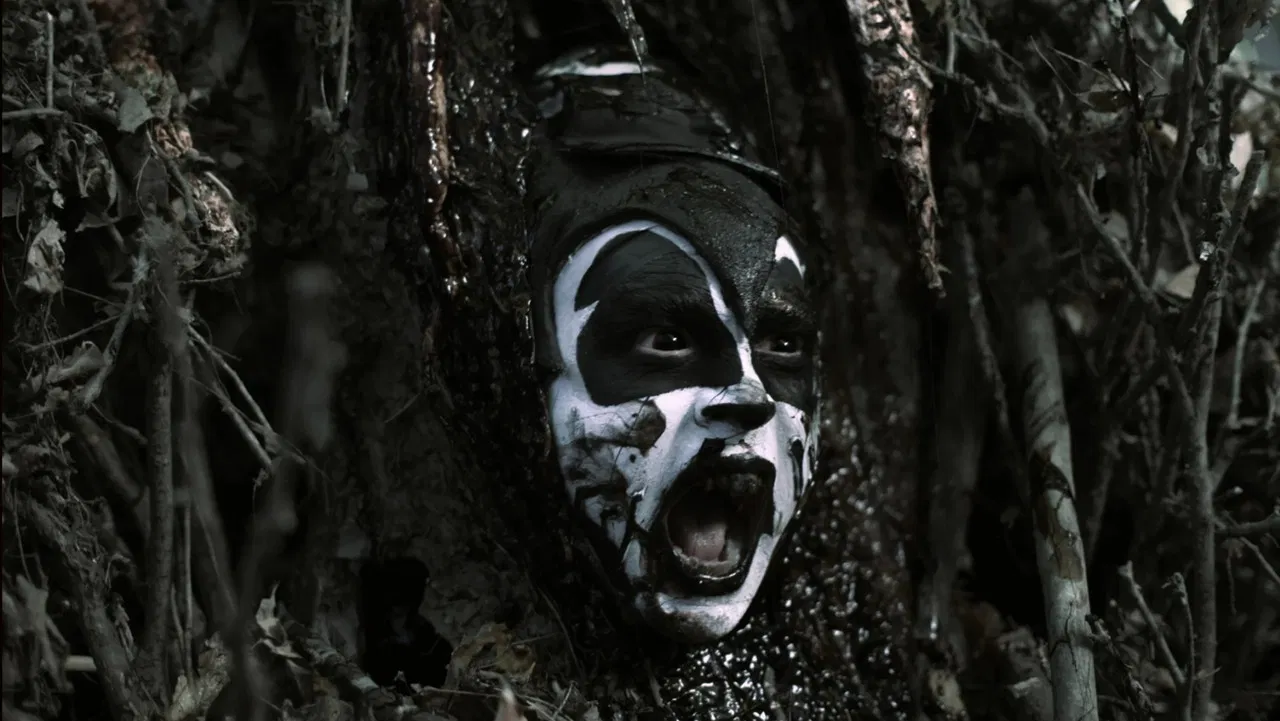 The Dark Domain: Mickey-vs-Winnie