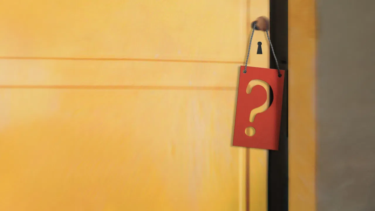 The Mystery of the Yellow Room