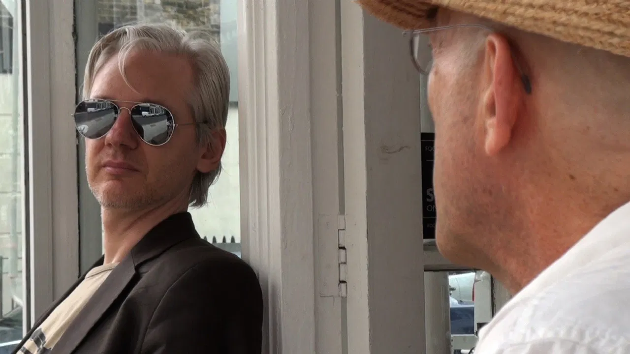 We Steal Secrets: The Story of WikiLeaks