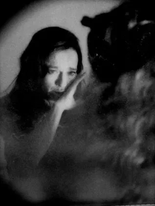 Watch Féminisme, Rafale et Politique