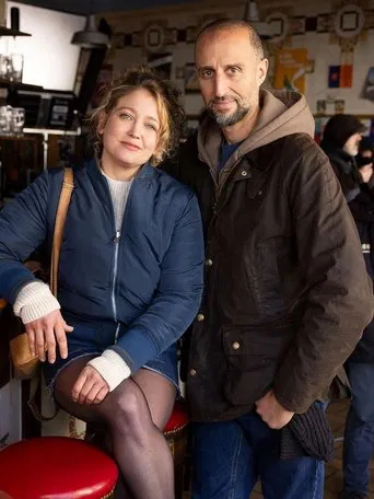 Rendez-vous avec le crime : Tel épris (ira se faire pendre)