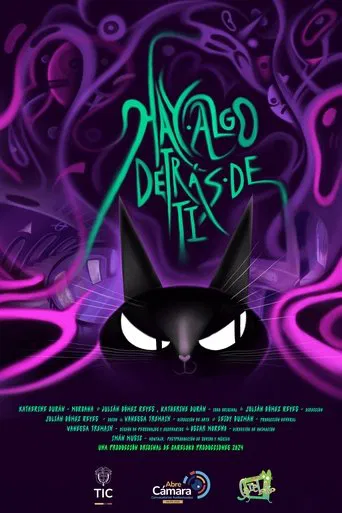 Hay algo detras de ti